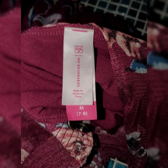 No Boundaries High Neck Dressy Top - Picture 4 of 4